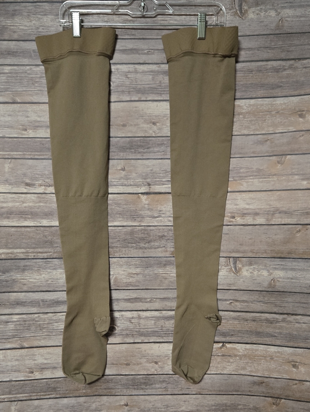 Men’s Athletic Compression Socks — Tan